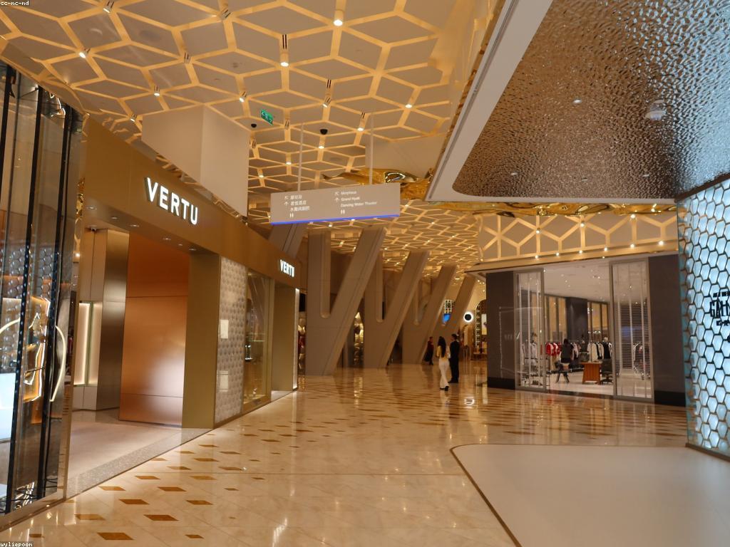 កន្លែងលេងស្លុតពេញនិយមនៅកម្ពុជា