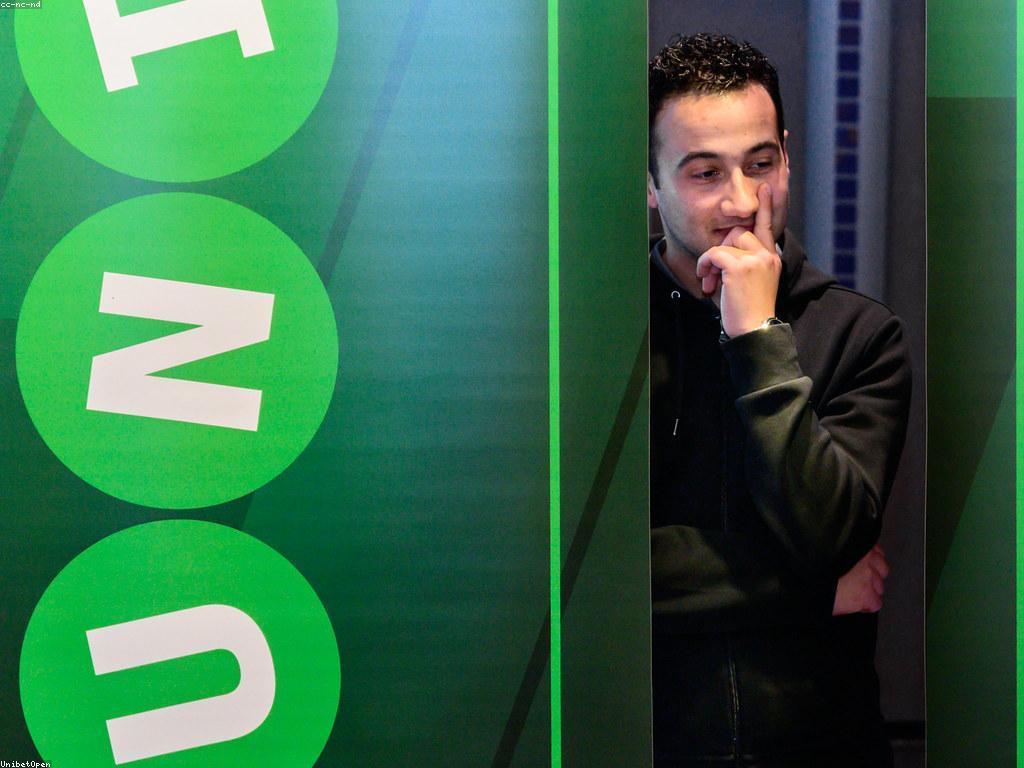 កន្លែងលេងស្លុត: ការបណ្ដុះបណ្ដាលនិងការស្វែងរក